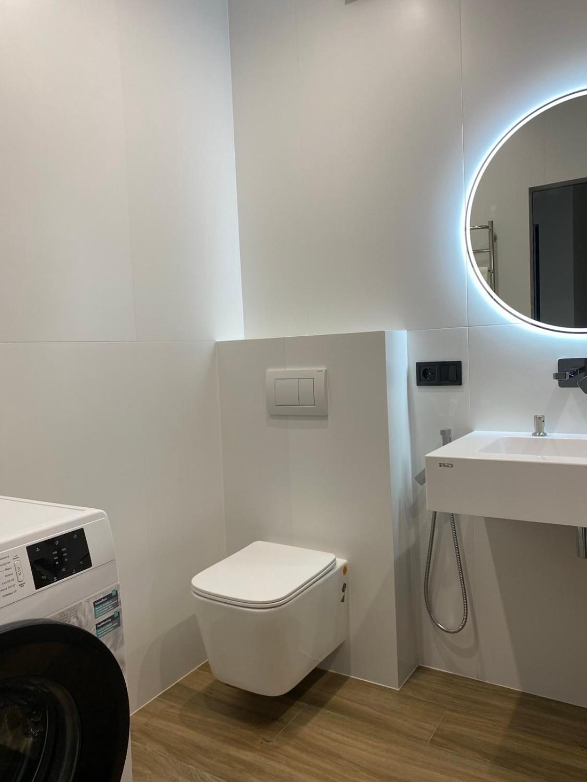 Апартаменти В Районі Автовокзалу Поблизу Обласноі Лікарні Жк Great House,Жк Арена Rivne Exterior foto
